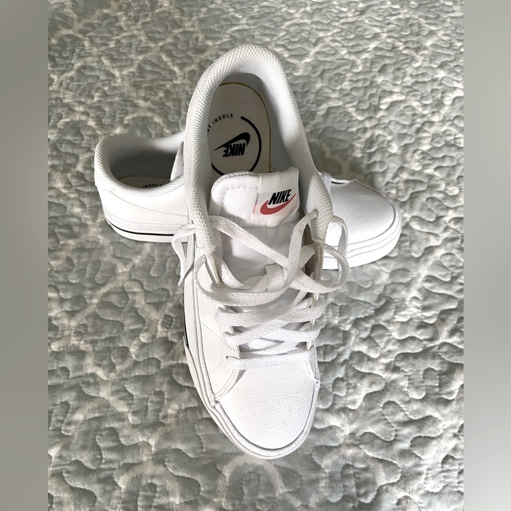 Nike Court Legacy White Women’s Size 11